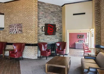 Red Roof Inn Raleigh Southwest - Cary hotel thumbnail 2