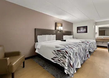Red Roof Inn Cleveland - Westlake hotel thumbnail 8