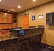 Best Western Plus Deer Park Hotel & Suites hotel detail image 3