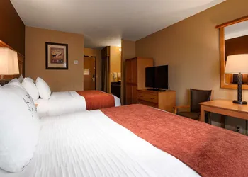 Best Western Plus Deer Park Hotel & Suites hotel thumbnail 8