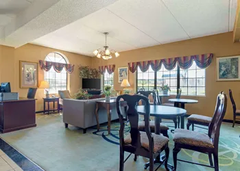 Quality Inn Cordele hotel thumbnail 4