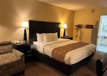 Quality Inn Cordele hotel thumbnail 6