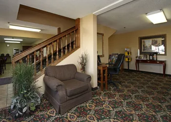 New Victorian Inn and Suites hotel thumbnail 2