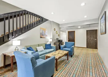 Quality Inn Brookings - University hotel thumbnail 3