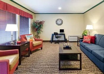 Quality Inn Princeton hotel thumbnail 7