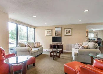 Quality Inn & Suites Ridgeland hotel thumbnail 5