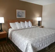 Americas Best Value Inn Blue Ridge hotel detail image 4