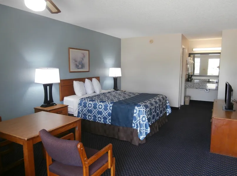 Americas Best Value Inn Blue Ridge hotel detail image 6