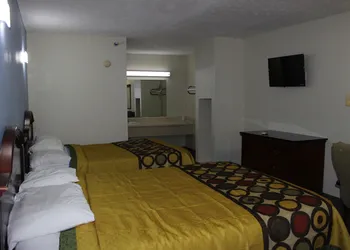 Relax Inn hotel thumbnail 5