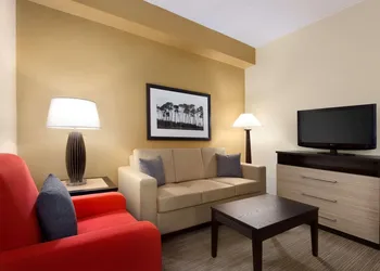 Country Inn & Suites by Radisson, Dalton, GA hotel thumbnail 8