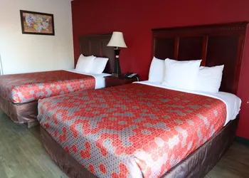 Econo Lodge Inn & Suites Evergreen hotel thumbnail 7
