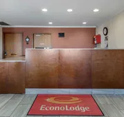 Econo Lodge Lexington Southeast hotel detail image 4