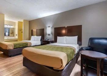 Econo Lodge Lexington Southeast hotel thumbnail 6