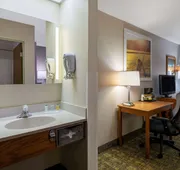 Days Inn & Suites by Wyndham Madison hotel detail image 7