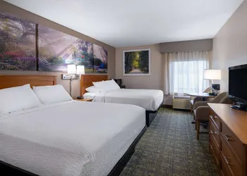 Days Inn & Suites by Wyndham Madison hotel thumbnail 8