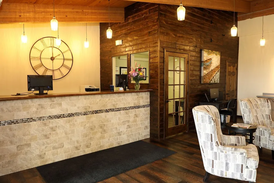 Northern Lights Inn Rugby hotel detail image 2