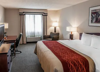 Comfort Inn Indianapolis South I-65 hotel thumbnail 6