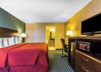 Quality Inn Duncan Hwy 81 hotel thumbnail 7