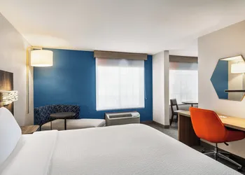 Holiday Inn Express Washington by IHG hotel thumbnail 3