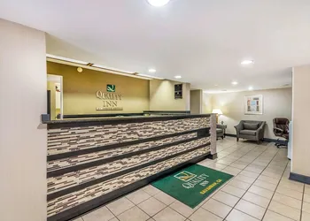 Quality Inn Savannah I-95 hotel thumbnail 2