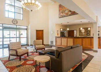 Comfort Inn & Suites South Burlington near University hotel thumbnail 3