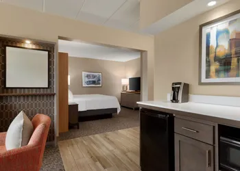 Holiday Inn Hotel & Suites Council Bluffs I-29 by IHG hotel thumbnail 8