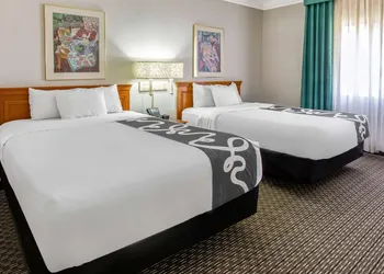 La Quinta Inn by Wyndham Las Cruces Mesilla Valley hotel thumbnail 7