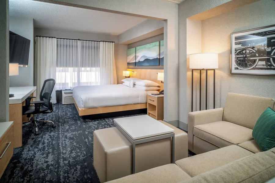 Delta Hotels by Marriott Huntington Downtown hotel detail image 6