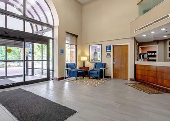 Comfort Inn Indianapolis North - Carmel hotel thumbnail 3