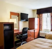 Quality Inn Meridian hotel detail image 7