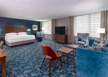 Four Points by Sheraton Huntsville Airport hotel thumbnail 3