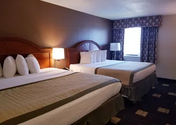 Baymont by Wyndham Indianapolis West hotel thumbnail 6
