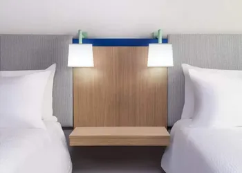 Garner Hotel Albuquerque Airport by IHG hotel thumbnail 3
