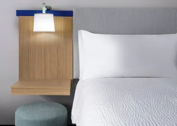 Garner Hotel Albuquerque Airport by IHG hotel thumbnail 6