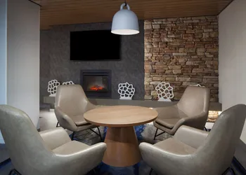 Fairfield Inn & Suites by Marriott Charleston hotel thumbnail 2