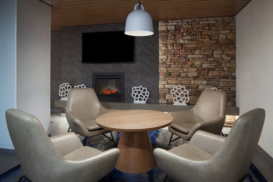 Fairfield Inn & Suites by Marriott Charleston hotel detail image 2