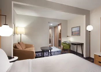 Fairfield Inn & Suites by Marriott Charleston hotel thumbnail 6