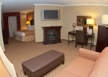 Roosevelt Grand Dakota, SureStay Collection by Best Western hotel thumbnail 7