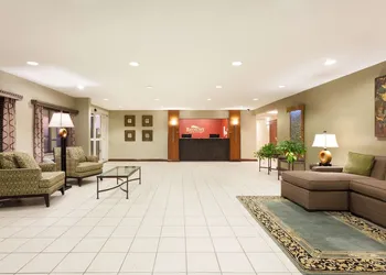 Baymont by Wyndham Dale hotel thumbnail 3
