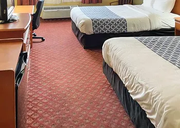 Hutchi Bell hotel thumbnail 8