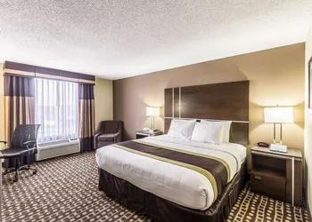 Quality Inn West Plains hotel thumbnail 8