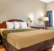 Econo Lodge Inn & Suites near Chickamauga Battlefield hotel detail image 5