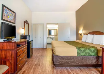Econo Lodge Inn & Suites near Chickamauga Battlefield hotel thumbnail 7