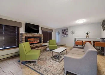 Best Western Bemidji hotel thumbnail 2