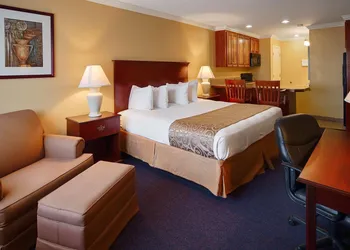 Best Western Forest Inn hotel thumbnail 4
