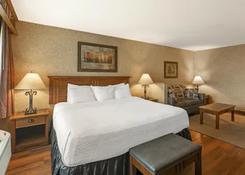 Best Western Plus Kelly Inn & Suites hotel thumbnail 8
