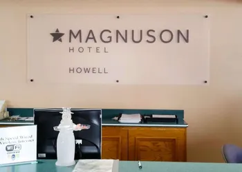 Magnuson Hotel Howell hotel thumbnail 2
