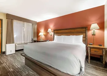 Quality Inn Ashland - Lake Superior hotel thumbnail 8