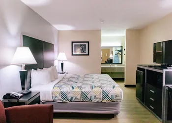 Motel 6 Nacogdoches TX hotel thumbnail 8