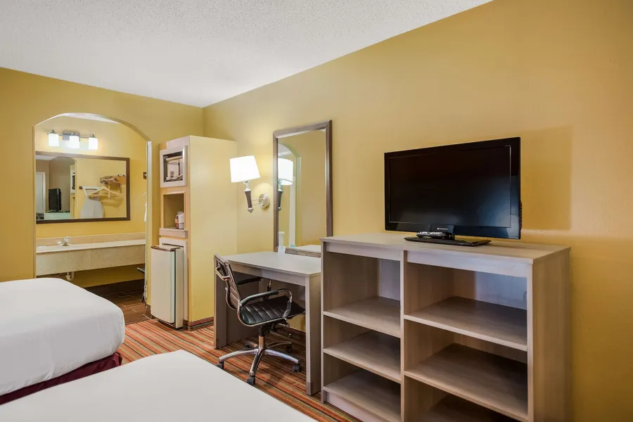 SureStay Hotel by Best Western Mt Pleasant hotel detail image 6